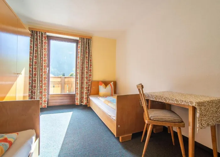 Semesterbostad Marina Iii *