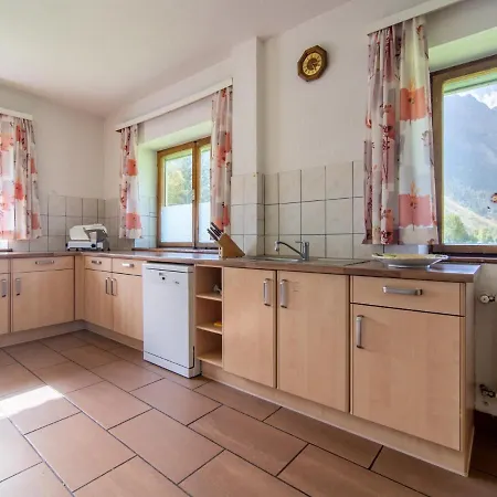 Marina Iii Hébergement de vacances *